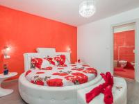 Posteľ alebo postele v izbe v ubytovaní Holiday Home Villa Gabriel by Interhome