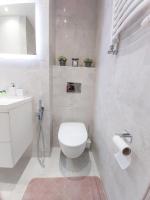 Kúpeľňa v ubytovaní Apartament Bella Rosa z podziemnym parkingiem