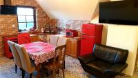 Kuchyňa alebo kuchynka v ubytovaní Apartamenty Jagusia