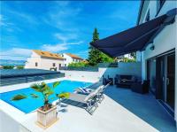 Bazén v ubytování Villa Mondo Adria nebo v jeho okolí