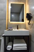 Koupelna v ubytování Sera Nature Hotel & Spa