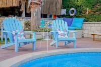 Bazén v ubytování Alacati Marina Palace nebo v jeho okolí