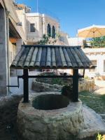 Sarnich Cave Suitesの見取り図または間取り図