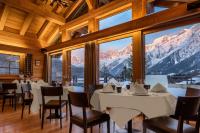 En generel udsigt til bjerge eller udsigt til bjerge taget fra chaletet