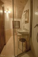 A bathroom at B&B Fiorentini