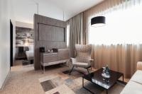 Novotel Duesseldorf Airportにあるシーティングエリア