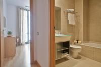 Koupelna v ubytování Habitat Apartments Alibei