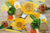 Jedlo v ubytovaní bed & breakfast alebo blízkom okolí