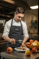 Jídlo v hotelu nebo okolí