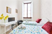 Posteľ alebo postele v izbe v ubytovaní I Renai - Ponte delle Grazie Modern Apartment