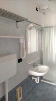 A bathroom at Hotel Ciao Bed & Breakfast