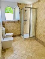 Koupelna v ubytování Apartamento 2 en chalet con vista abierta al mar