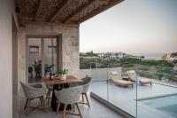 Bazén v ubytování Seaview Lux Villa Kokomo Aura with Private Pool, 400m to beach! nebo v jeho okolí