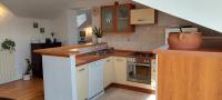 Kuchyňa alebo kuchynka v ubytovaní Apartment Sunce