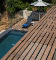Bazén v ubytování Brand new Villa Lefka with private pool at Platies nebo v jeho okolí