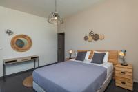 Postel nebo postele na pokoji v ubytování Brand new Villa Lefka with private pool at Platies