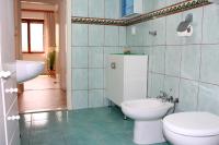 Koupelna v ubytování Apartment Teraferma 2