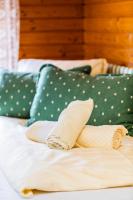Łóżko lub łóżka w pokoju w obiekcie Hotel garni Weberhäusl