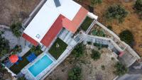 Basen w obiekcie Villa Aloni in Triopetra lub w pobliżu