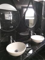 Koupelna v ubytování NAFPAKTOS Beach luxury Suites