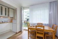 Kuchyňa alebo kuchynka v ubytovaní Apartament Nadmorski Wyspa Sobieszewska
