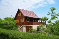 Vonkajšia záhrada v ubytovaní Vita Natura with sauna and jacuzzi