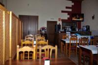 A restaurant or other place to eat at Casa Carrión Caminito del Rey