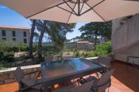 Patio nebo venkovní prostory v ubytování Villa Garina 1
