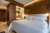 Elcielo Hotel Luxury Medellinにあるベッド