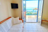 Balkón nebo terasa v ubytování Evangelia House Sea View Apartments