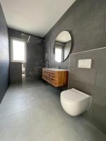 Kúpeľňa v ubytovaní Exclusive Seafront Suite with jacuzzi