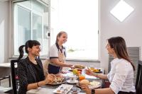 Gæster der bor på Hotel Vela d'Oro