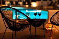 Basen w obiekcie Kalisperis Hotel lub w pobliżu