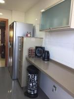 Kuchyňa alebo kuchynka v ubytovaní Apartamento de lujo en puerto Santiago 1