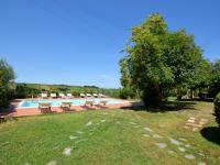 Basen w obiekcie Holiday Home Bulleri by Interhome lub w pobliżu
