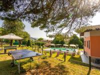 Zahrada ubytování Holiday Home Residenza Agrifoglio-12 by Interhome