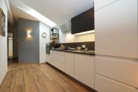 Kuchnia lub aneks kuchenny w obiekcie Ferienwohnung Salzburg