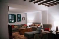 Posedenie v ubytovaní Elegant Villa in Montilla with Private Pool
