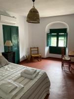 Posteľ alebo postele v izbe v ubytovaní Elegant Villa in Montilla with Private Pool