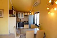 Kuchyň nebo kuchyňský kout v ubytování Apartments in Rab - Insel Rab 39950