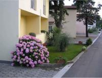 Vonkajšia záhrada v ubytovaní Apartments in Njivice/Insel Krk 39735
