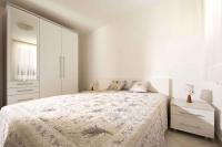 Posteľ alebo postele v izbe v ubytovaní Apartment in Ravni/Istrien 8872