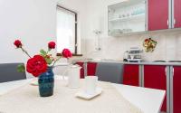 Kuchyňa alebo kuchynka v ubytovaní Apartment in Silo/Insel Krk 13496