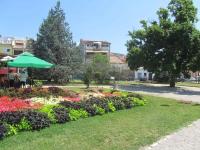 Vonkajšia záhrada v ubytovaní Apartment in Crikvenica 5379
