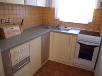Kuchyňa alebo kuchynka v ubytovaní Holiday Home Balatonmariafurdo 17