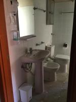A bathroom at New Arcobaleno Ossegna