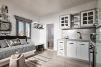 Kuchyň nebo kuchyňský kout v ubytování Terra Mare Suites