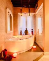 Corso Suite 107 Rooms Wellness & Spaにあるバスルーム