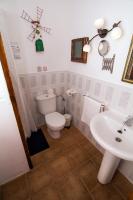 A bathroom at BUGANVILLA MOLINO