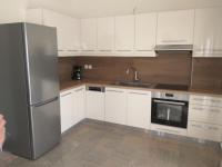 Kuchyň nebo kuchyňský kout v ubytování NAFPAKTOS Beach luxury Suites